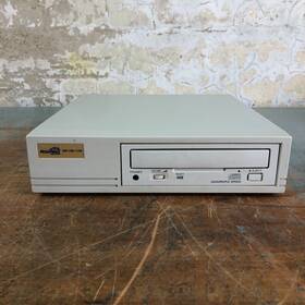 Apple E.1 B/20240416/cb.07 Megahaus Quad Speed External Scsi 4x Drive 1995 For Computers Or Samplers