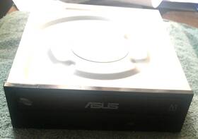 Drw-24b3st-blk-g-as-p2g Asus Internal 24x Sata Optical Drive Drw-24b3st-blk