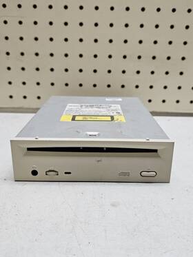 Cr-5850-bcq Compaq Vintage Cd-rom Drive Model Cr-5850-b Power Cords Not Included Tested Works
