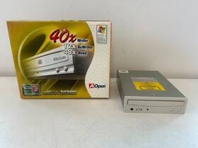 9651202057 Cyberdrive 120d Cd-rom Drive