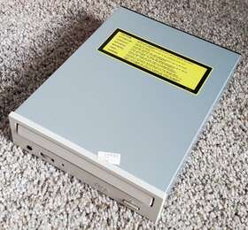 Cdr-7830 Hitachi 6x Internal Cd-rom Ide Drive 1996 Vintage Pc