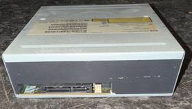 5188-7347 Hp Dvd-rw Sata Internal Desktop Drive 16x Beige 5.25in Cd Dvd Rw