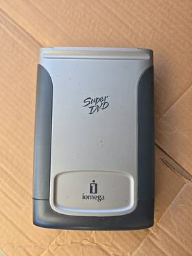 Iomega Dvdrw4216e2d Super Dvd Model External Rw Drive No Power Supply