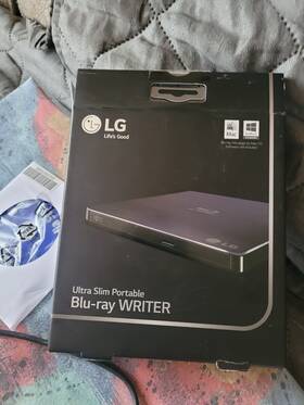 Lg 719192695559 Ultra Slim Blu-ray Writer. Mac Windows 10 Compatible. Plays On Os