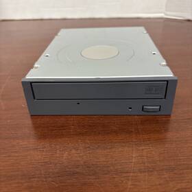 Cr-489ate Mitsumi Cr489ate Cd Rewritable Drive May 2002 Untested