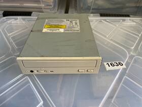 Cr-852e Panasonic Vintage Beige Epo Tech 52x Internal Cd-rom Drive Ide - Tested Working