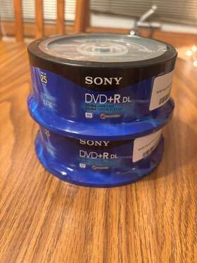 2.4-8x Sony 027242703209 Lot X 2 50 Dvd R Double Layer Discs 8.5 Gb 25 Pack - New And Sealed