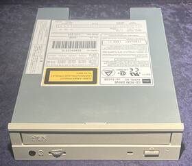 Xm-5402b Toshiba 5402b Vintage 1996 Cd Rom Drive Beige Bezel