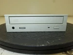 Lot Of 4 Beige Ide Cd-rom & Dvd-rom Drives Cyber Drive, Ultima, Lite-on, Toshiba. Fixed Price $26.99.