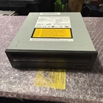 Sony DW-U18A Dvd/cd Rewritable Drive Black Bezel. Fixed Price $29.99.