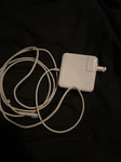 Genuine Apple 45W Magsafe Charger Macbook Air A1244 30DAYWT. Fixed Price $11.50.
