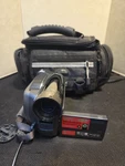 Hitachi Cinema Res Dvd-hdd Camcorder 30X Optical Zoom, Ram, Dvd, Rewrite. Fixed Price $34.00.
