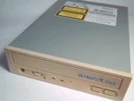 Scsi Cdrom Plextor Ultraplex Wide PX-40TSI 68-PIN Reader. Fixed Price $133.01.