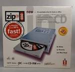 Vintage Iomega Drive ZIPCD3840INT-A" Windows 95/98/2000/ME/NT Open Box. Fixed Price $64.99.